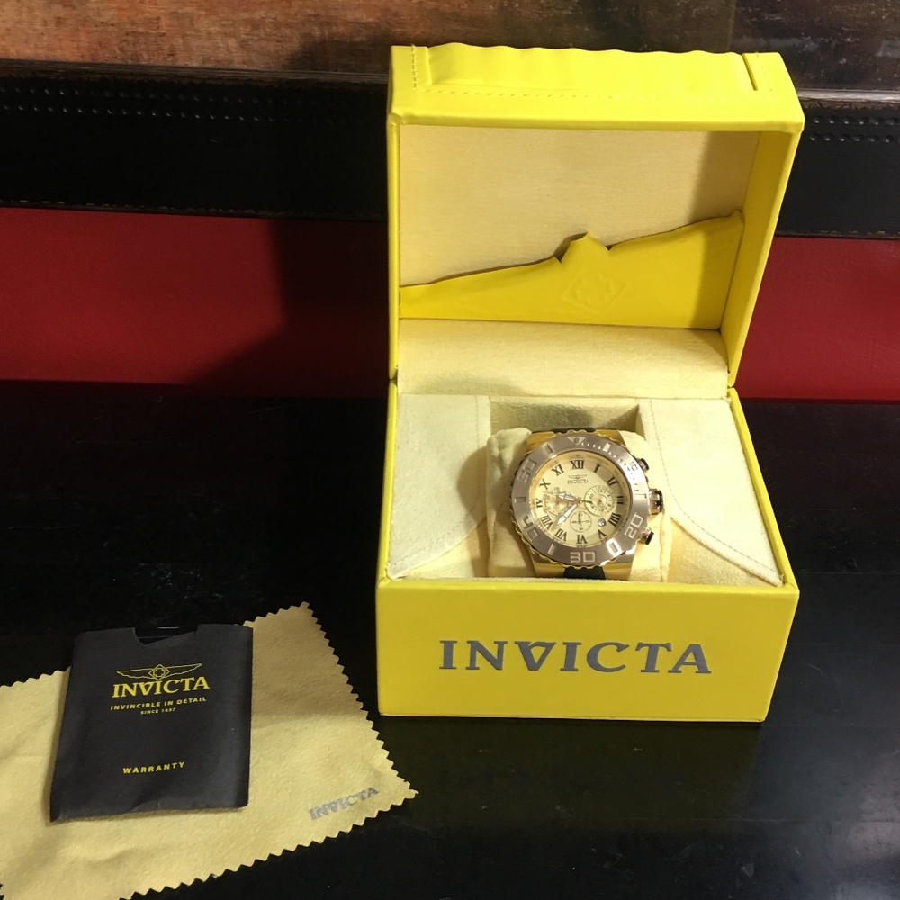 Invicta NIB Men's Pro Diver Watch BRAND NEW IN BOX - Picture 4 of 8